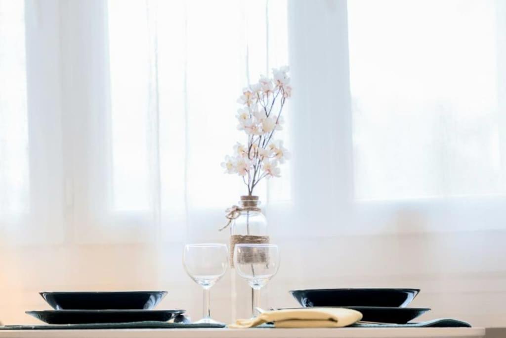 Studio Cosy Proche Lyon Part Dieu Appartement Villeurbanne Buitenkant foto